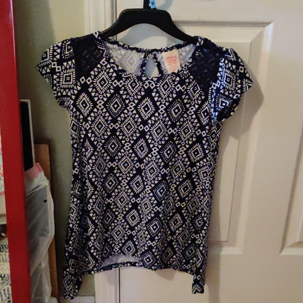 Patterned t-shirt - Picture 5 of 8